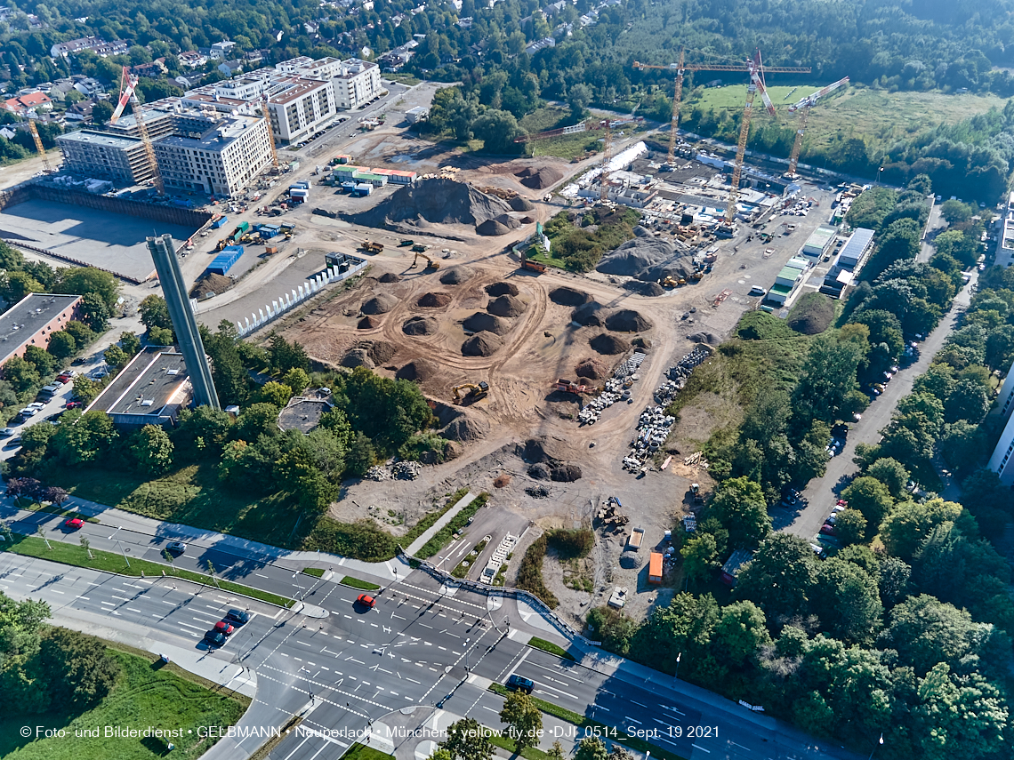 19.09.2021 - Aktuelle Luftbilder aus dem Alexisquartier und Pandion Verde in Neuperlach in München
